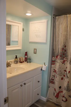 $379,000 | 19 West Stearns Avenue, Hooksett, NH 03106