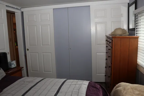 $379,000 | 19 West Stearns Avenue, Hooksett, NH 03106