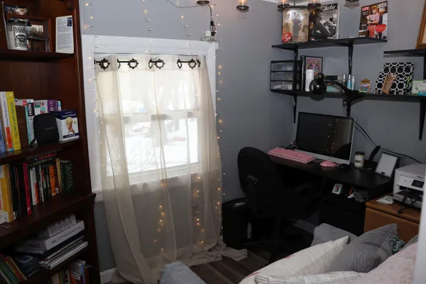 $379,000 | 19 West Stearns Avenue, Hooksett, NH 03106