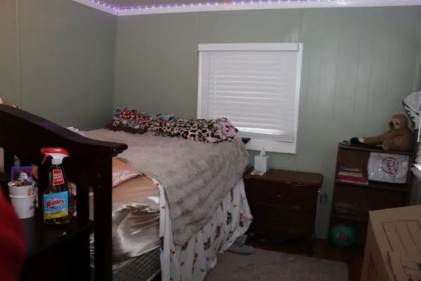 $379,000 | 19 West Stearns Avenue, Hooksett, NH 03106