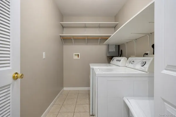 $769,000 | 7 Elm Street, Unit 112, Spring Valley, NY 10977