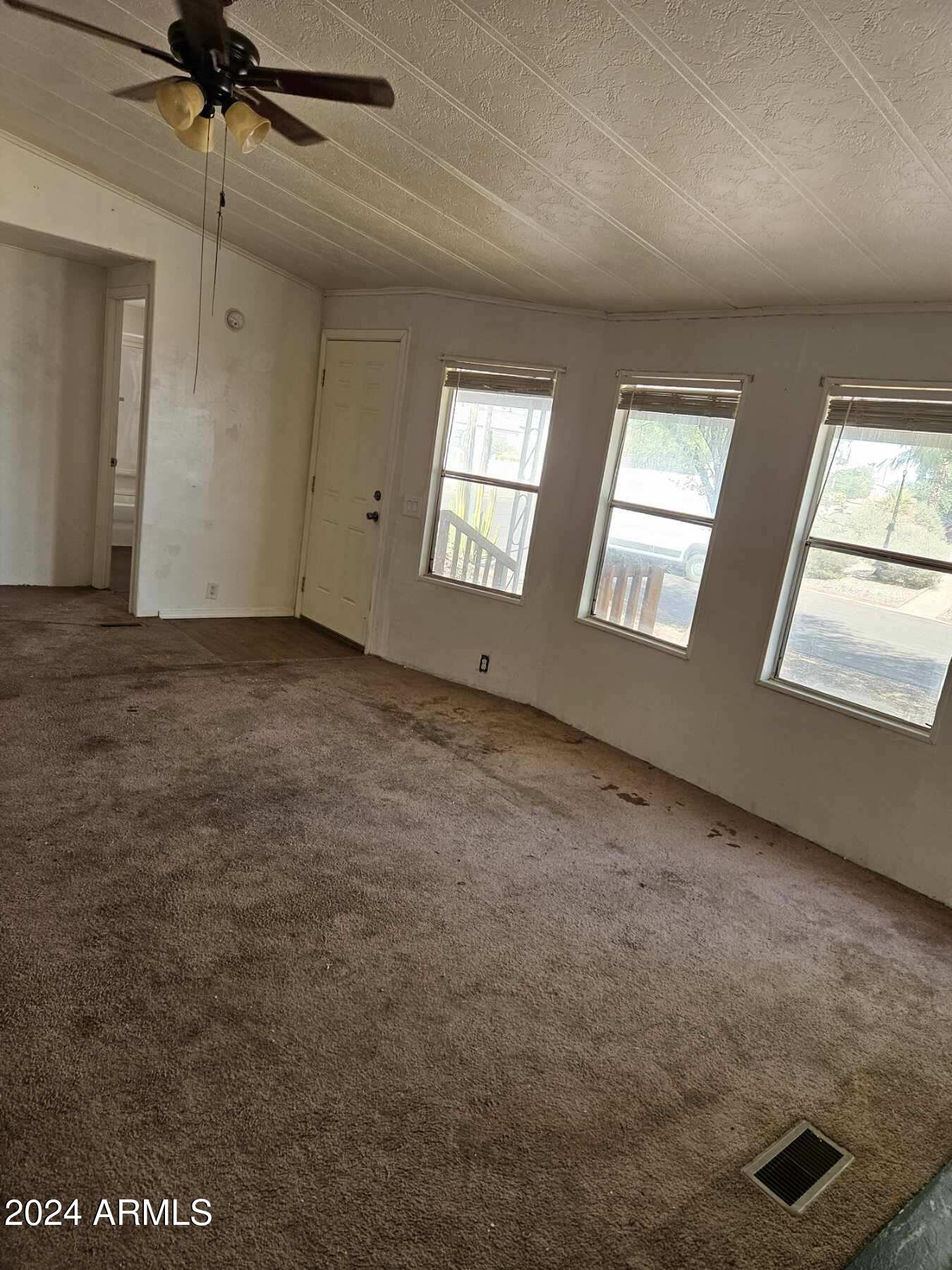 2000 South Apache Road, Unit 190 Buckeye, AZ 85326 - Photo 2 of 13 IMG_9901