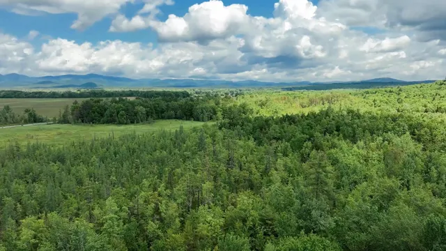 $114,900 | 7 Raven Lane, Fryeburg, ME 04037