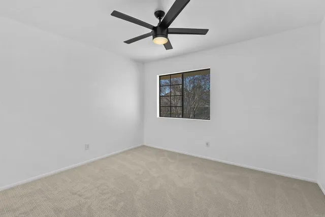 $1,049,900 | 1922 Spyglass Circle, Vista, CA 92081