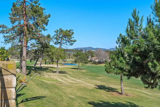 $1,049,900 | 1922 Spyglass Circle, Vista, CA 92081