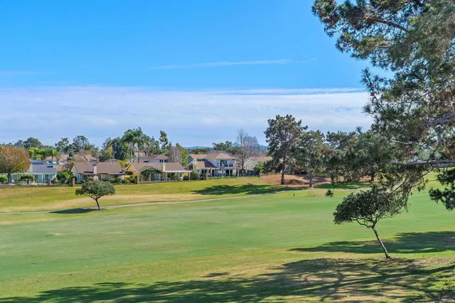 $1,049,900 | 1922 Spyglass Circle, Vista, CA 92081