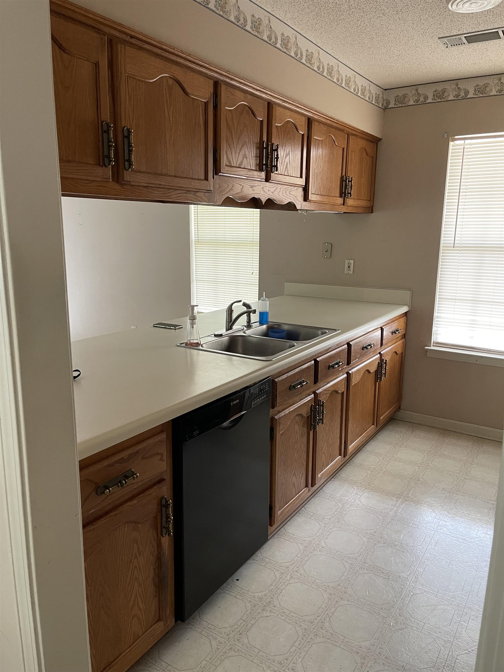 4744 Crestfield Road Millington, TN 38053 - Photo 5 of 9 Gallery Image 5