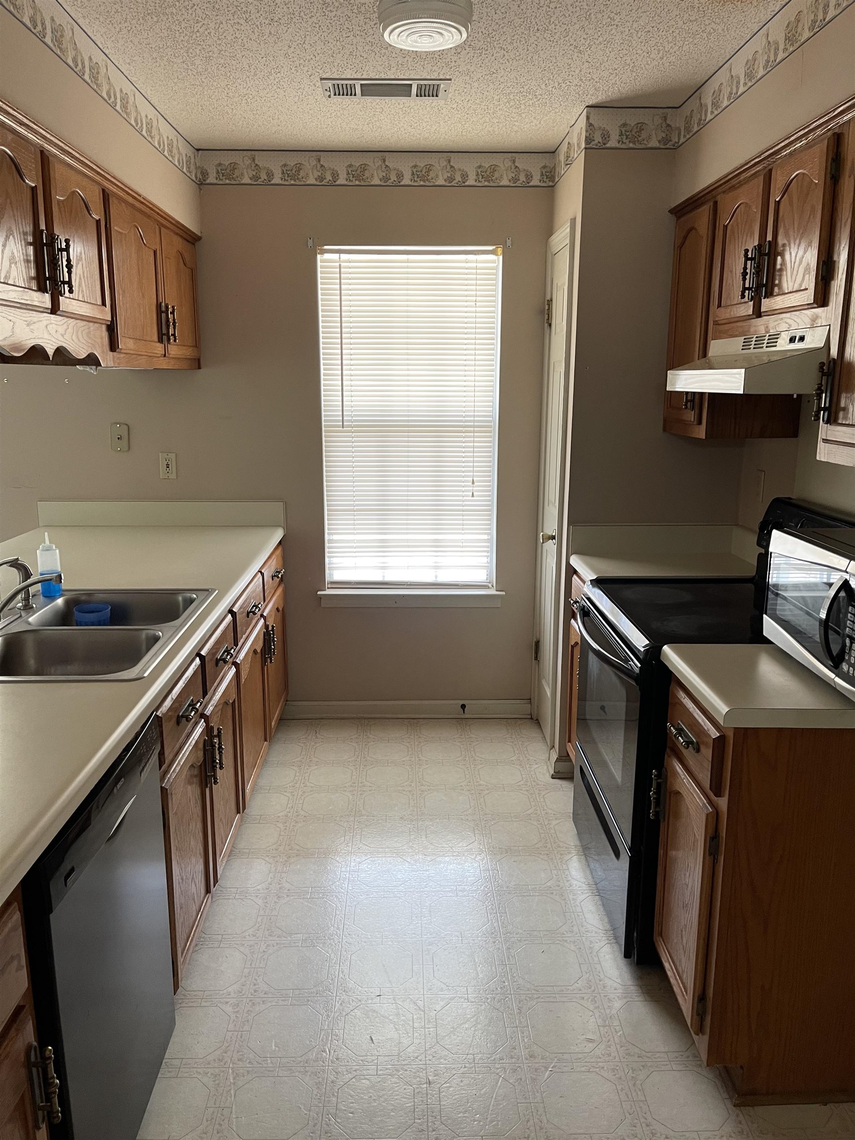 4744 Crestfield Road Millington, TN 38053 - Photo 6 of 9 Gallery Image 6