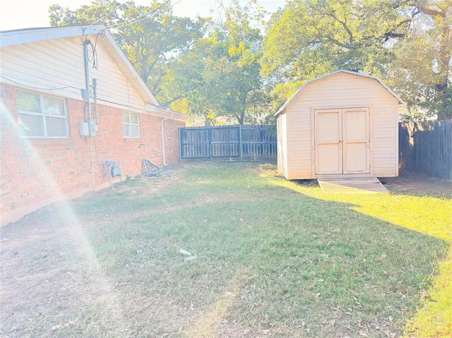 $265,000 | 600 Travis Drive, Mineral Wells, TX 76067