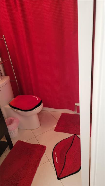 6574 Burning Wood Drive, Unit 101 Boca Raton, FL 33433 - Photo 18 of 25 a view of a living room with furniture