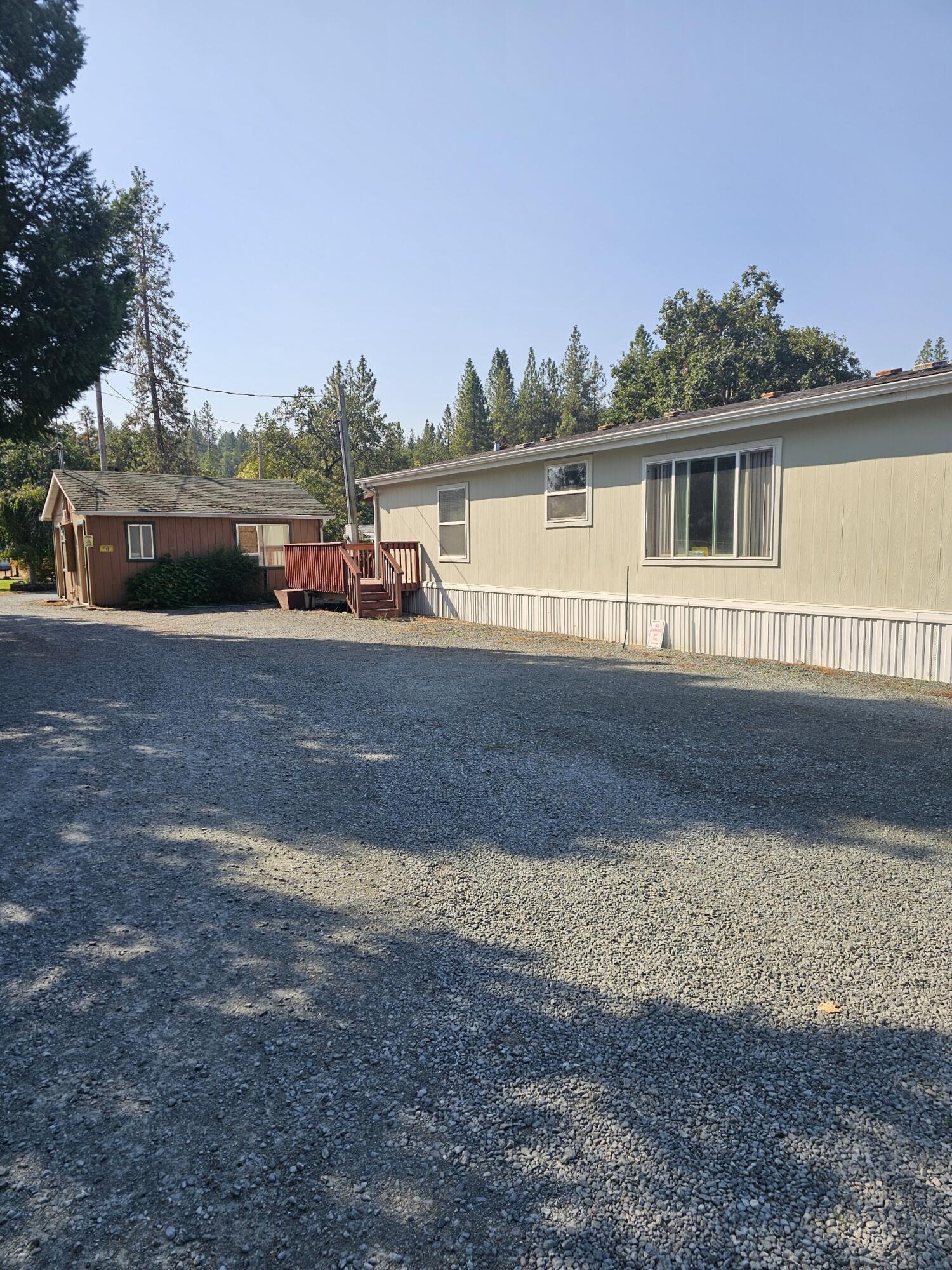 965 Galice Road, Unit SPC 11 Merlin, OR 97532 - Photo 16 of 16 g20