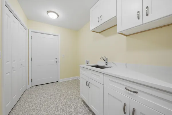 $399,900 | 477 Emma Drive, Manteno, IL 60950