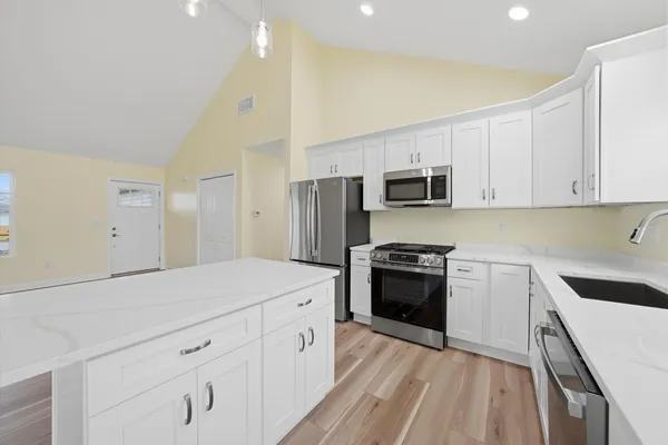 $399,900 | 477 Emma Drive, Manteno, IL 60950