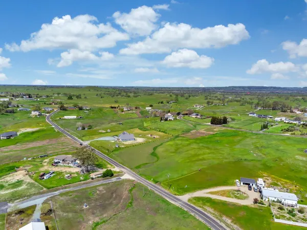 $90,000 | 2355 Grapevine Gulch Road, Ione, CA 95640