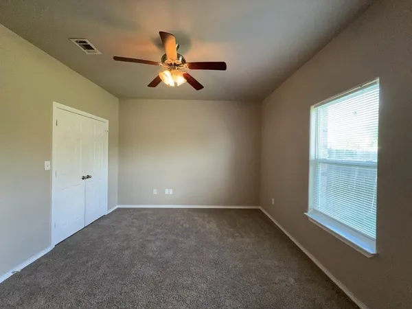 $1,725 | 704 East College Avenue, Princeton, TX 75407