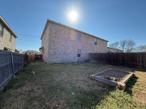 $1,725 | 704 East College Avenue, Princeton, TX 75407