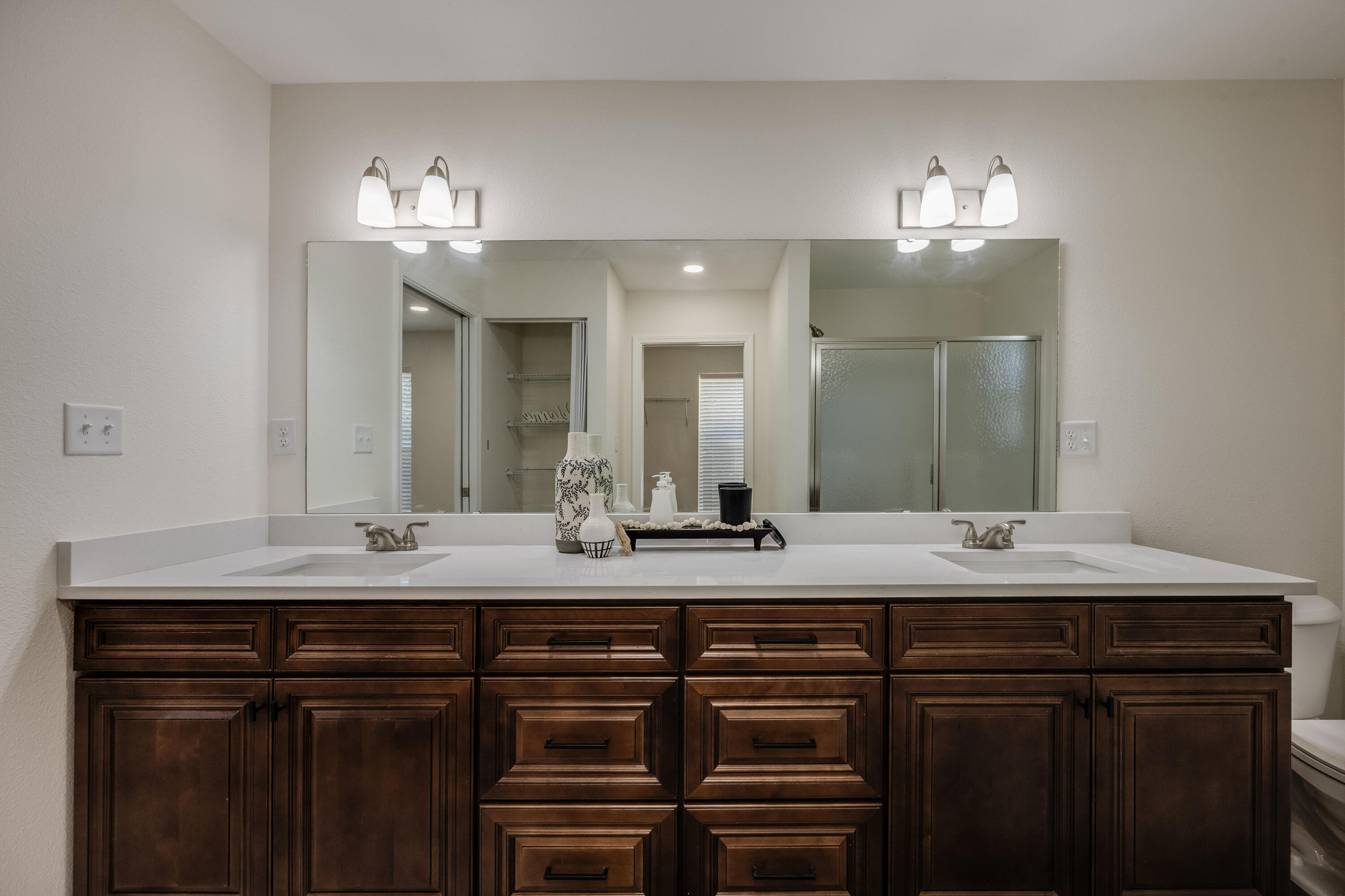 751 Amos Street, Unit A AND B Crestview, FL 32539 - Photo 31 of 47 a bathroom with a sink and a mirror