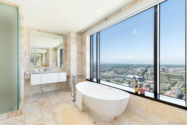 $5,250,000 | 1133 14th Street, Unit 4050, Denver, CO 80202