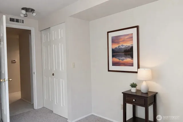 $528,888 | 250 Northwest Dogwood Street, Unit C201, Issaquah, WA 98027