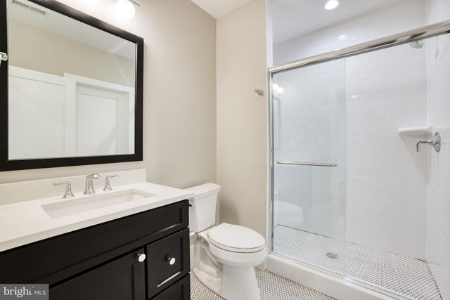 $2,549,000 | 6601 31st Street North, Arlington, VA 22213