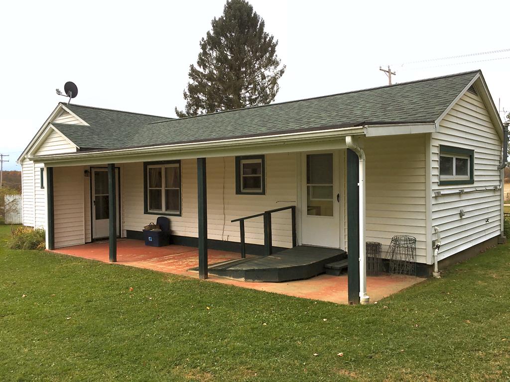 41517 State Rte 27 Titusville, PA 16354 - Photo 3 of 13