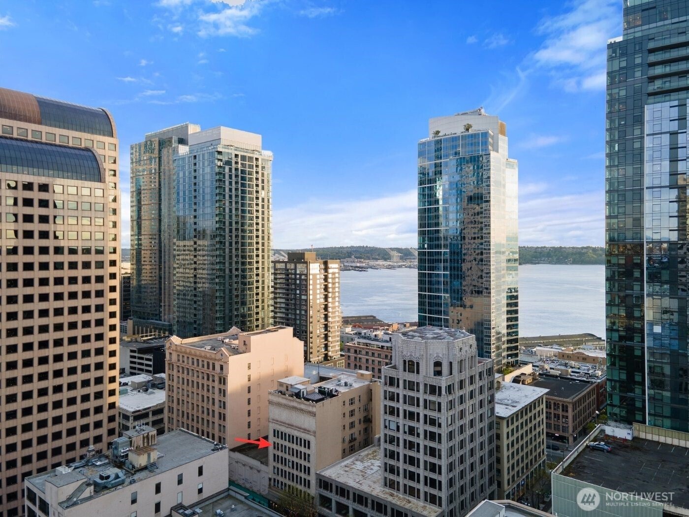 1519 3rd Avenue, Unit 501 Seattle, WA 98101 - Photo 1 of 37