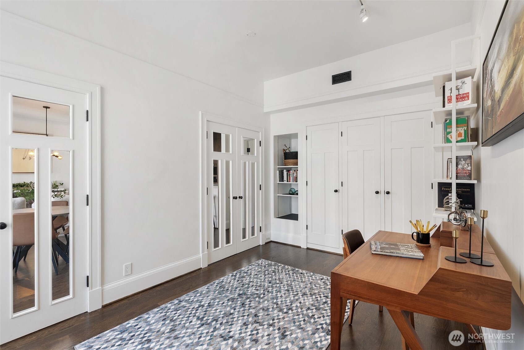 1519 3rd Avenue, Unit 501 Seattle, WA 98101 - Photo 24 of 37