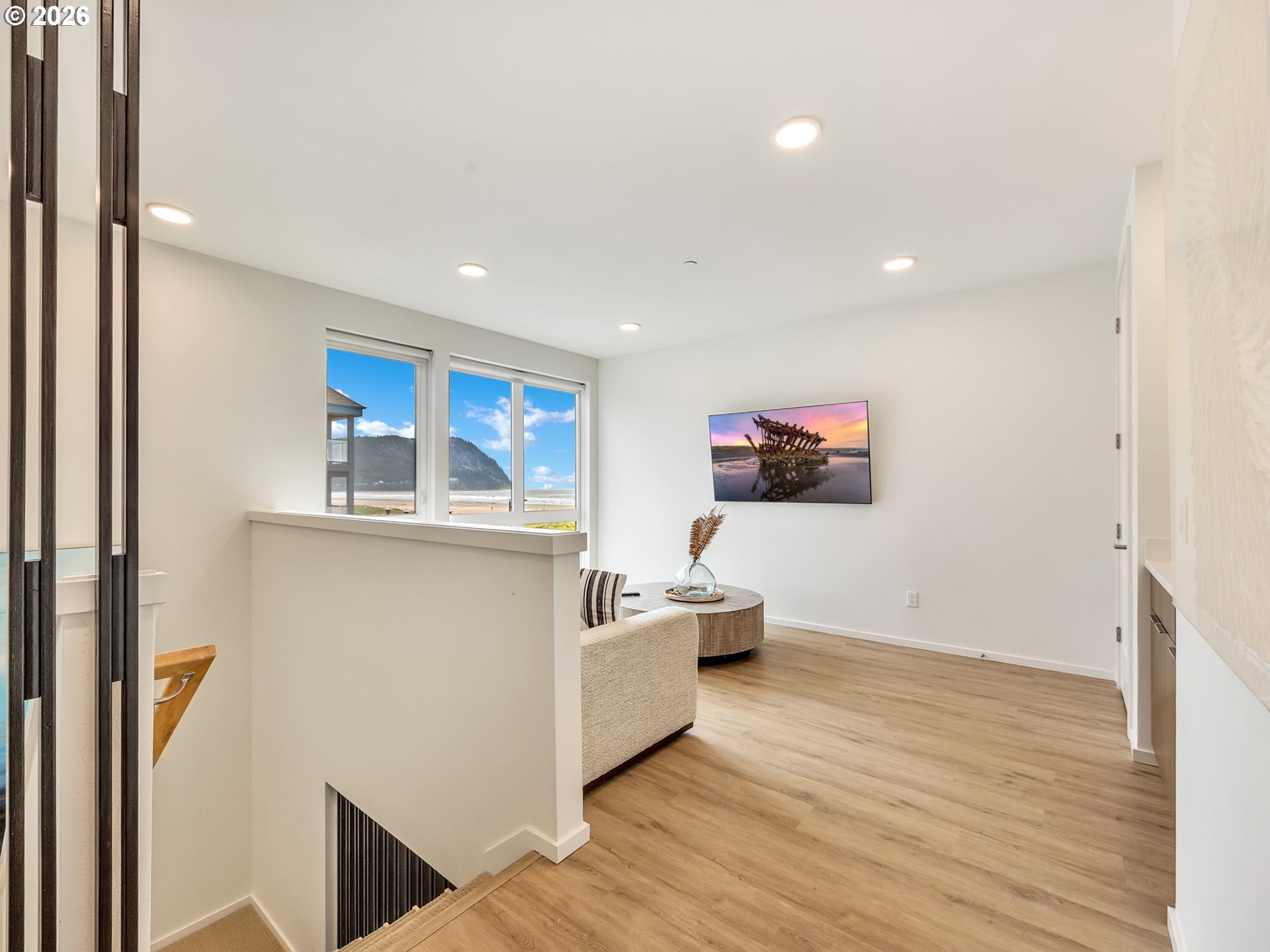 321 South Promenade, Unit B Seaside, OR 97138 - Photo 32 of 46 Gallery Image 32