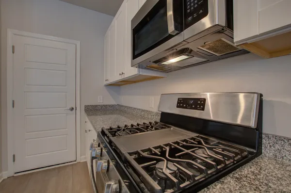 $2,250 | 4105 Quincy Adams Lane, North Charleston, SC 29418