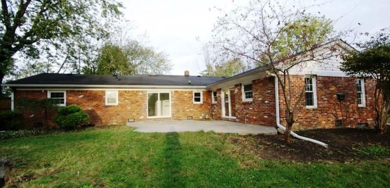 5437 Hickory Road Indianapolis, IN 46239 - Photo 9 of 11 Gallery Image 9
