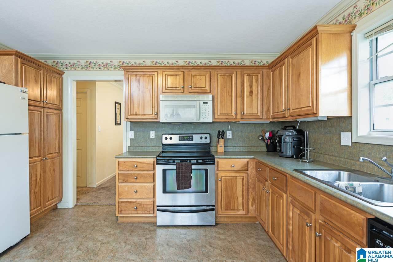 116 Spring Street Calera, AL 35040 - Photo 16 of 27