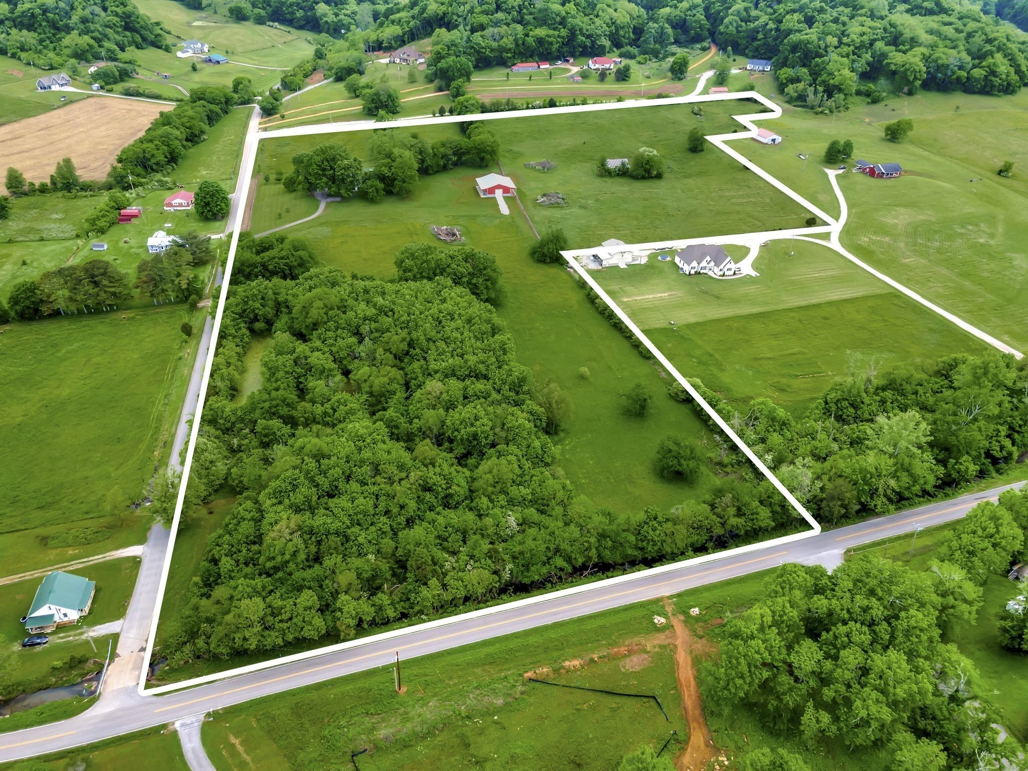 2538 Ragsdale Road Columbia, TN 38401 - Photo 30 of 35 a view of a tennis court