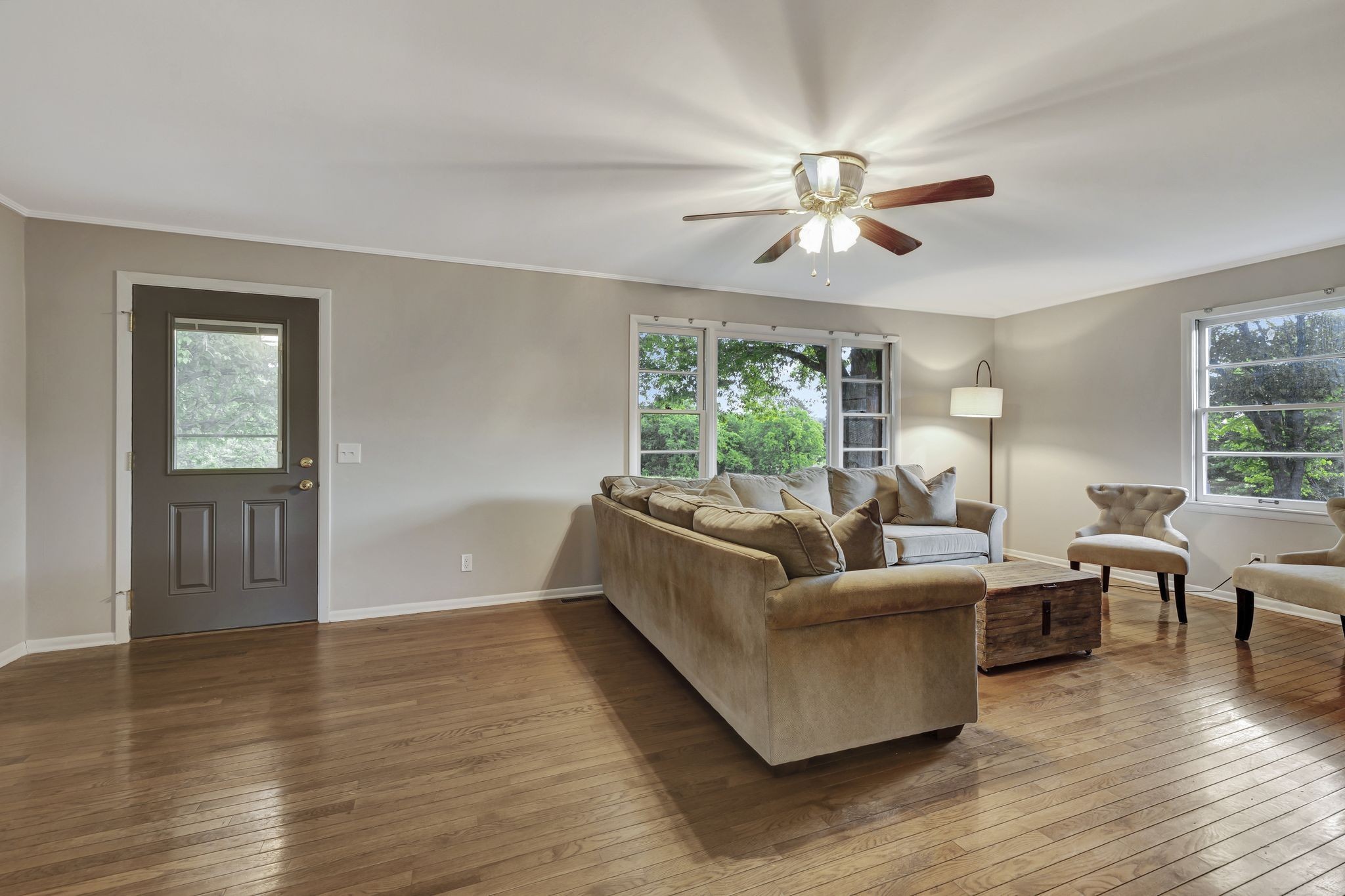 2538 Ragsdale Road Columbia, TN 38401 - Photo 5 of 35 a living room with furniture and a large window