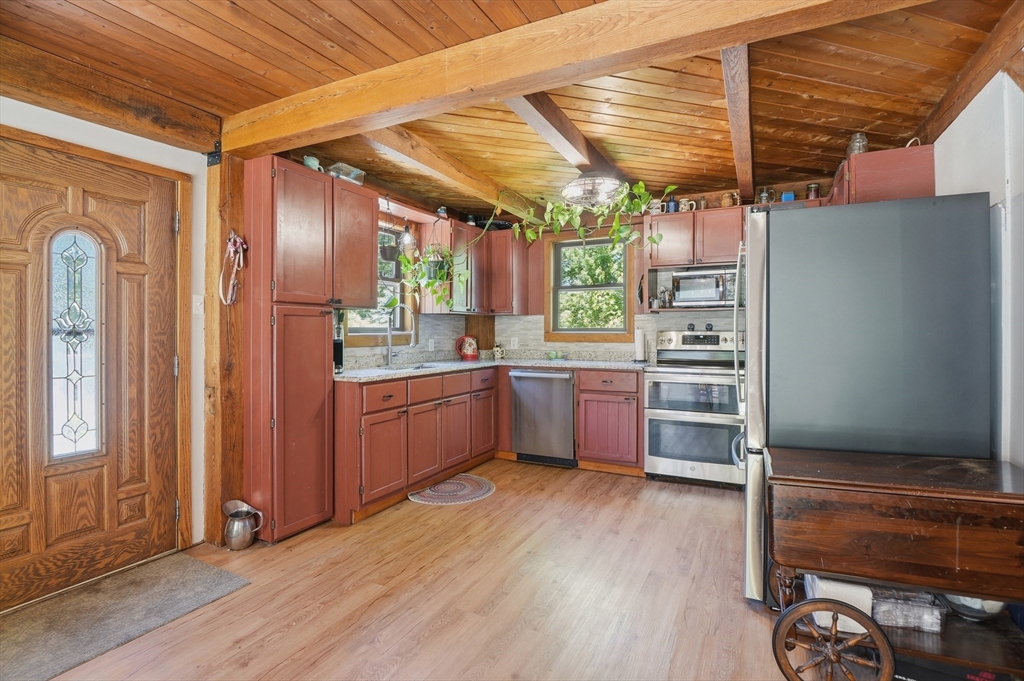 188 Baldwinville Road Winchendon, MA 01475 - Photo 11 of 38