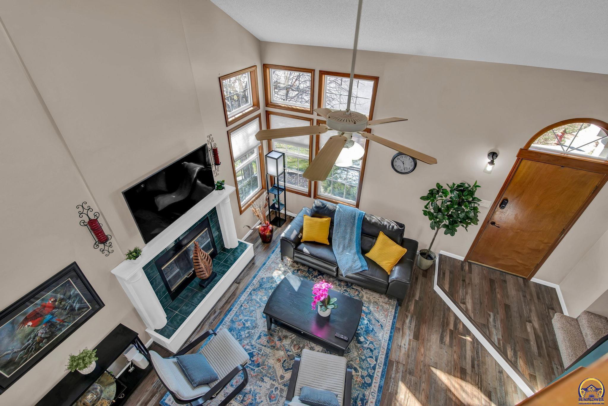 5652 Southwest 34th Terrace Topeka, KS 66614 - Photo 11 of 25