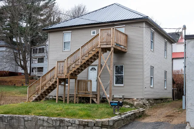 $165,000 | 129 Washington Street, Rumford, ME 04276