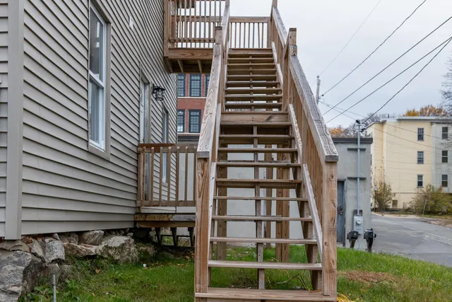 $165,000 | 129 Washington Street, Rumford, ME 04276