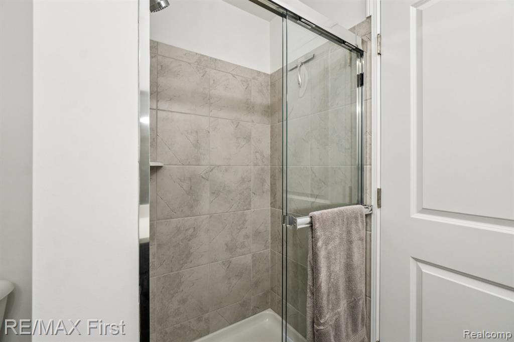 2500 Normandy Road, Unit 44 Royal Oak, MI 48073 - Photo 16 of 30