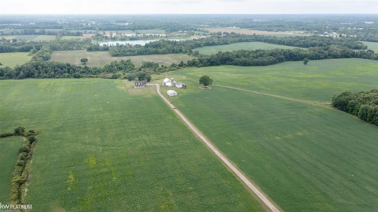 8689 Imlay City Road Avoca, MI 48006 - Photo 22 of 65