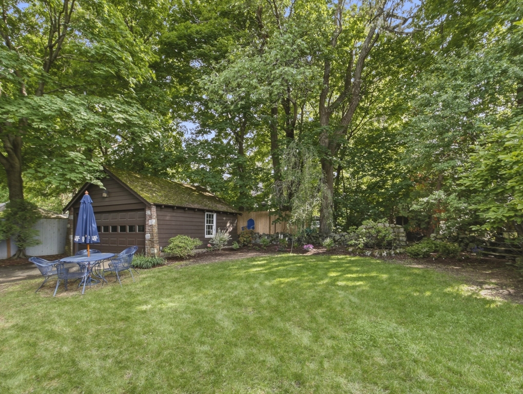 22 Ivy Road Belmont, MA 02478 - Photo 40 of 41 Gallery Image 40