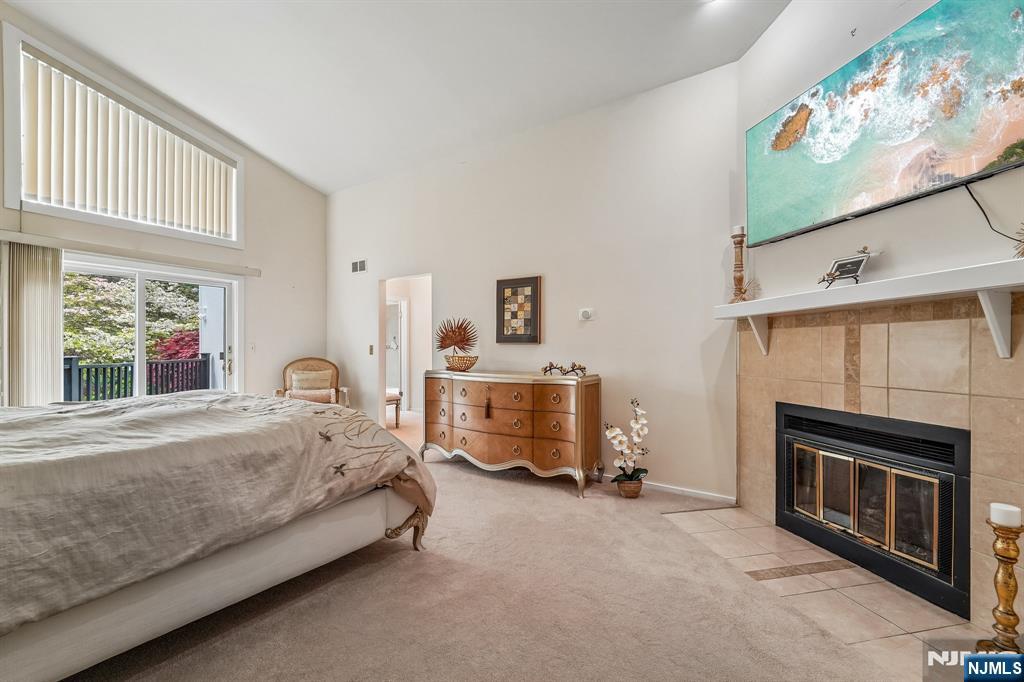8 Union Hill Road Denville, NJ 07834 - Photo 19 of 50