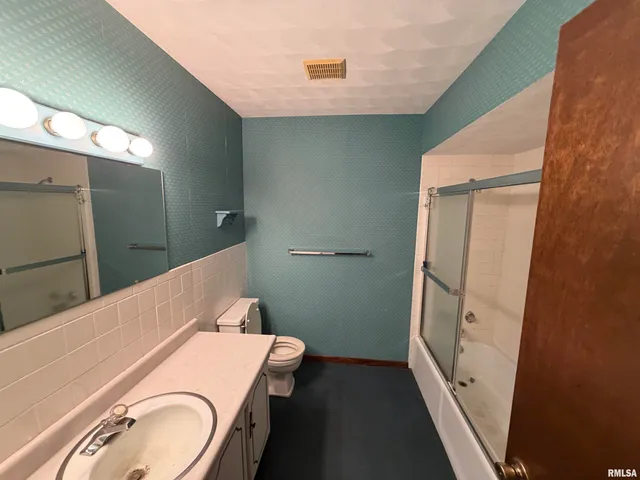 $160,000 | 617 North Coolidge Court, West Peoria, IL 61604