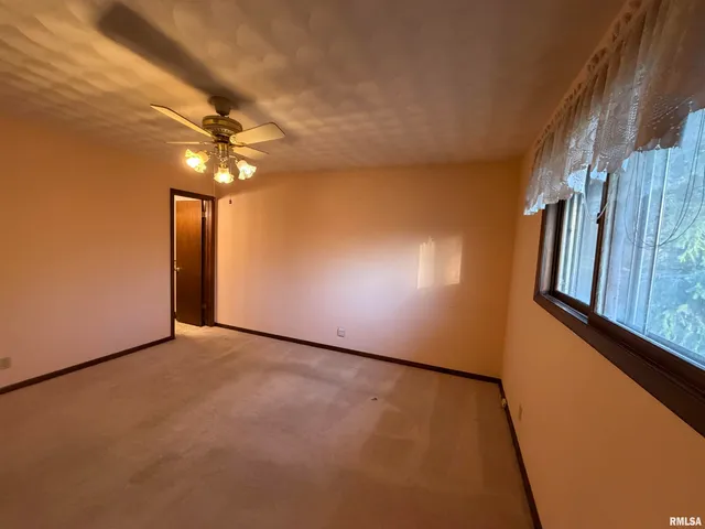 $160,000 | 617 North Coolidge Court, West Peoria, IL 61604