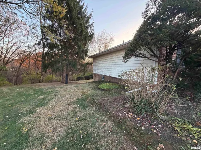 $160,000 | 617 North Coolidge Court, West Peoria, IL 61604