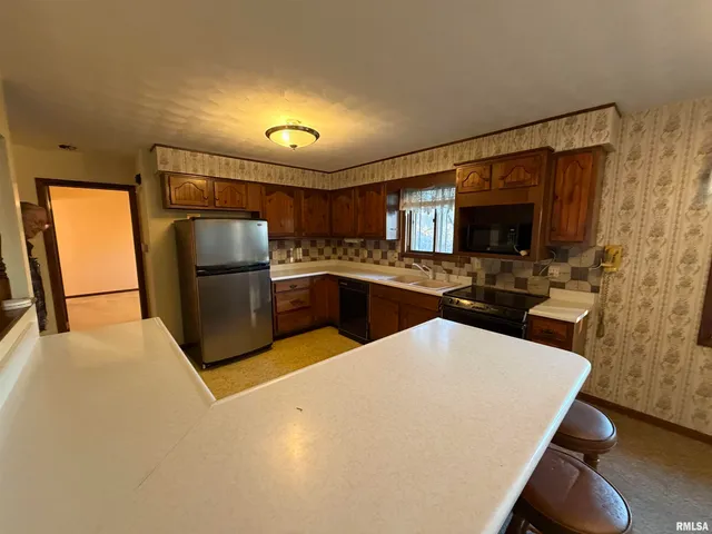 $160,000 | 617 North Coolidge Court, West Peoria, IL 61604