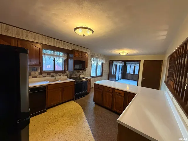 $160,000 | 617 North Coolidge Court, West Peoria, IL 61604