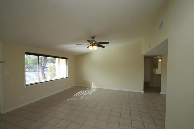 $3,750 | 655 East Avenida De Los Arboles, Thousand Oaks, CA 91360