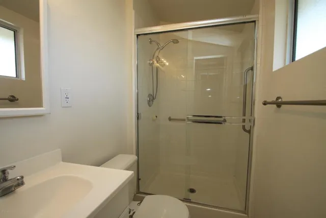 $3,750 | 655 East Avenida De Los Arboles, Thousand Oaks, CA 91360