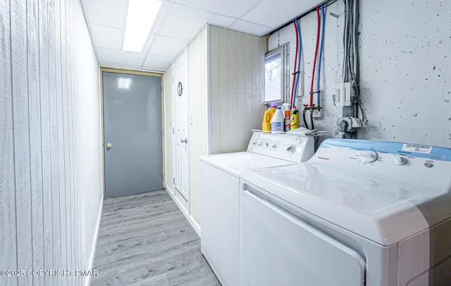 $2,250 | 1520 Lake Lane, Pocono Lake, PA 18347