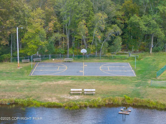 $2,250 | 1520 Lake Lane, Pocono Lake, PA 18347